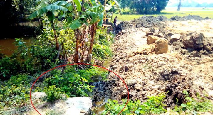 কালভার্টের মুখ ভরাট: পানি নিস্কাশনের পথ বন্ধ