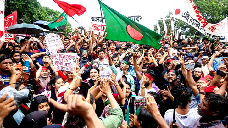 সহকারী উপদেষ্টা হচ্ছেন শিক্ষার্থীরা