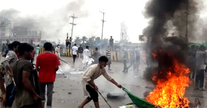 খুলনায় সংঘর্ষে পুলিশ সদস্য নিহত, আহত ২০