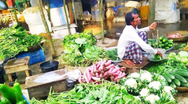 সিলেট জুড়ে বাজার গুলোতে সবজির দাম লাগামহীন