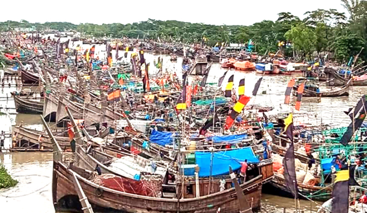 শুরু হচ্ছে ইলিশসহ সব ধরনের মাছ শিকারে নিষেধাজ্ঞা